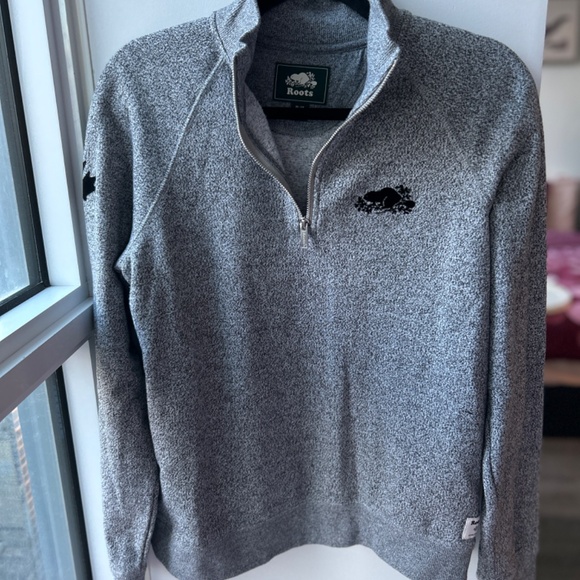 (SOLD) Roots Zipper Pull Up Sweater - Picture 6 of 7